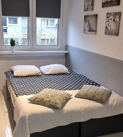 Ferienwohnung Nighthost Robotnicza 32 M248 Wroclaw Free Parking Zimmer foto